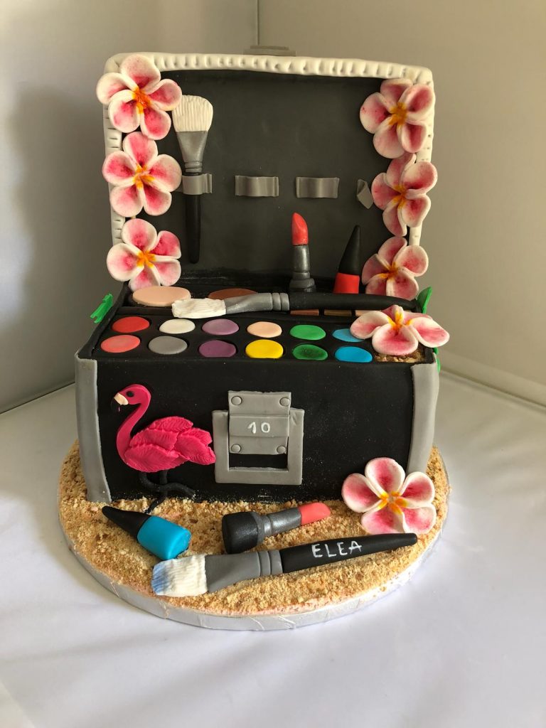 Gâteau maquillage : 10 ans Elea
