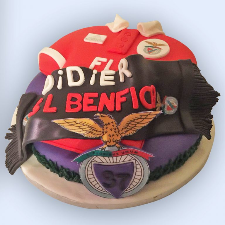 Lire la suite à propos de l’article Gâteau Benfica : anniversaire Didier