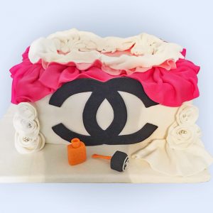 Gourmandelices de Claudia - Cake Design - Chanel - 8 ans Léa