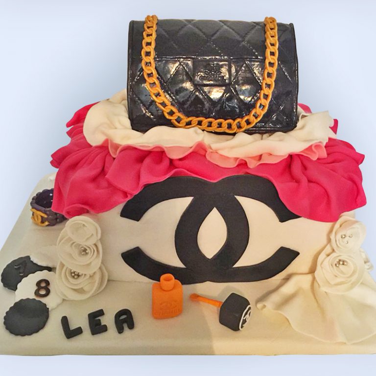 Gâteau Chanel : 18 ans Léa
