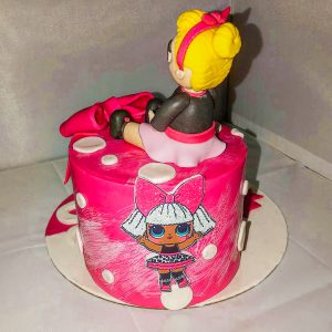 Gourmandelices de Claudia - Cake Design - Poupées LOL - 5 ans Bella-Rose