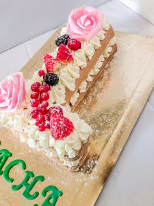 Gourmandelices de Claudia - Cake Design - Number Cake - 1 an Sacha