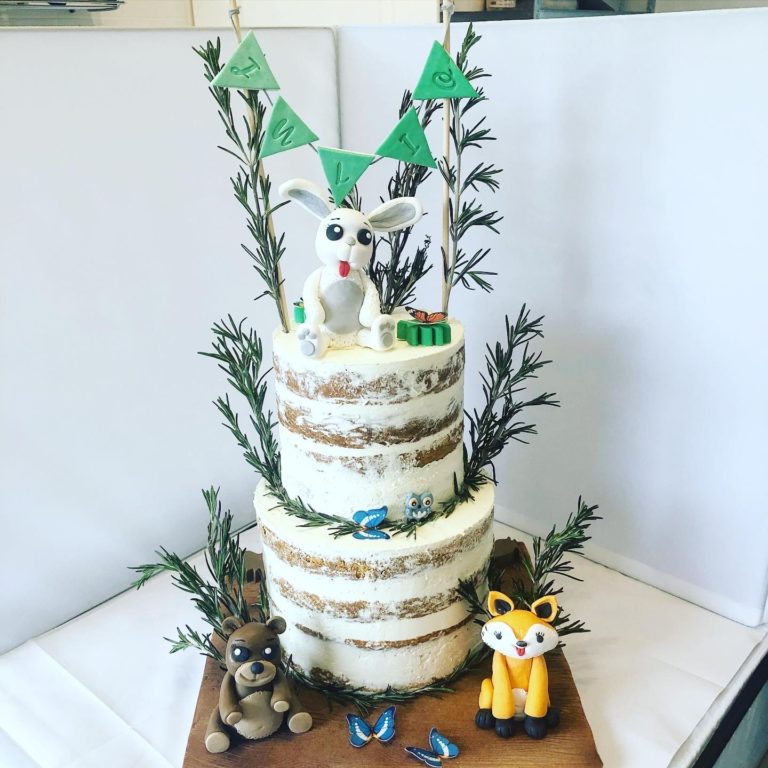Gâteau naked cake animaux de la forêt : 1 an Julio