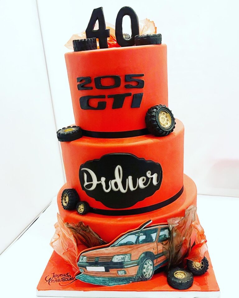 Gâteau 205 GTI : 40 ans Didier
